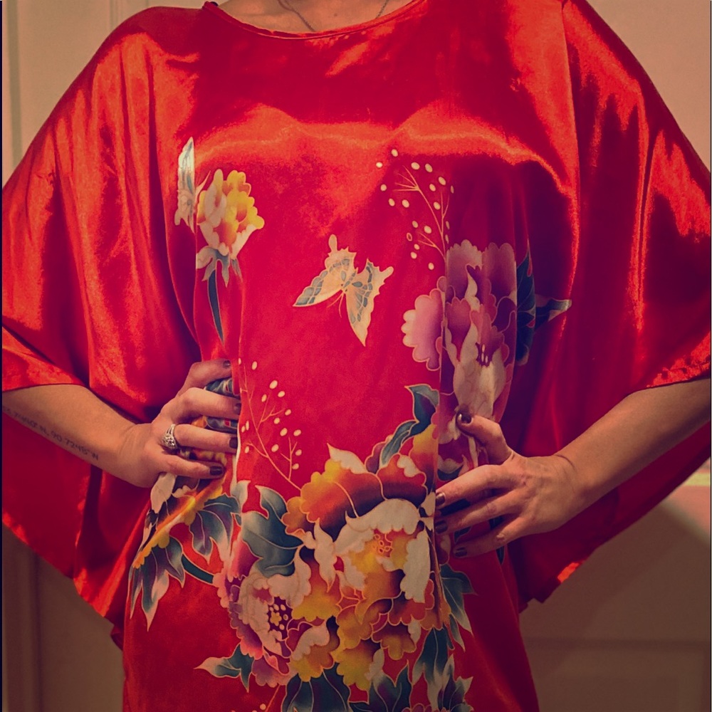 💓DRESS SALE! Vintage Silk Floral Japanese Kimono